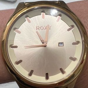 Woman’s Roxy Mistress watch